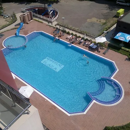 Persey Holiday Aparthotel